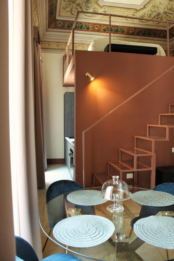 Palazzo Sul Corso-Charming Appartaments Bríndisi Exterior foto